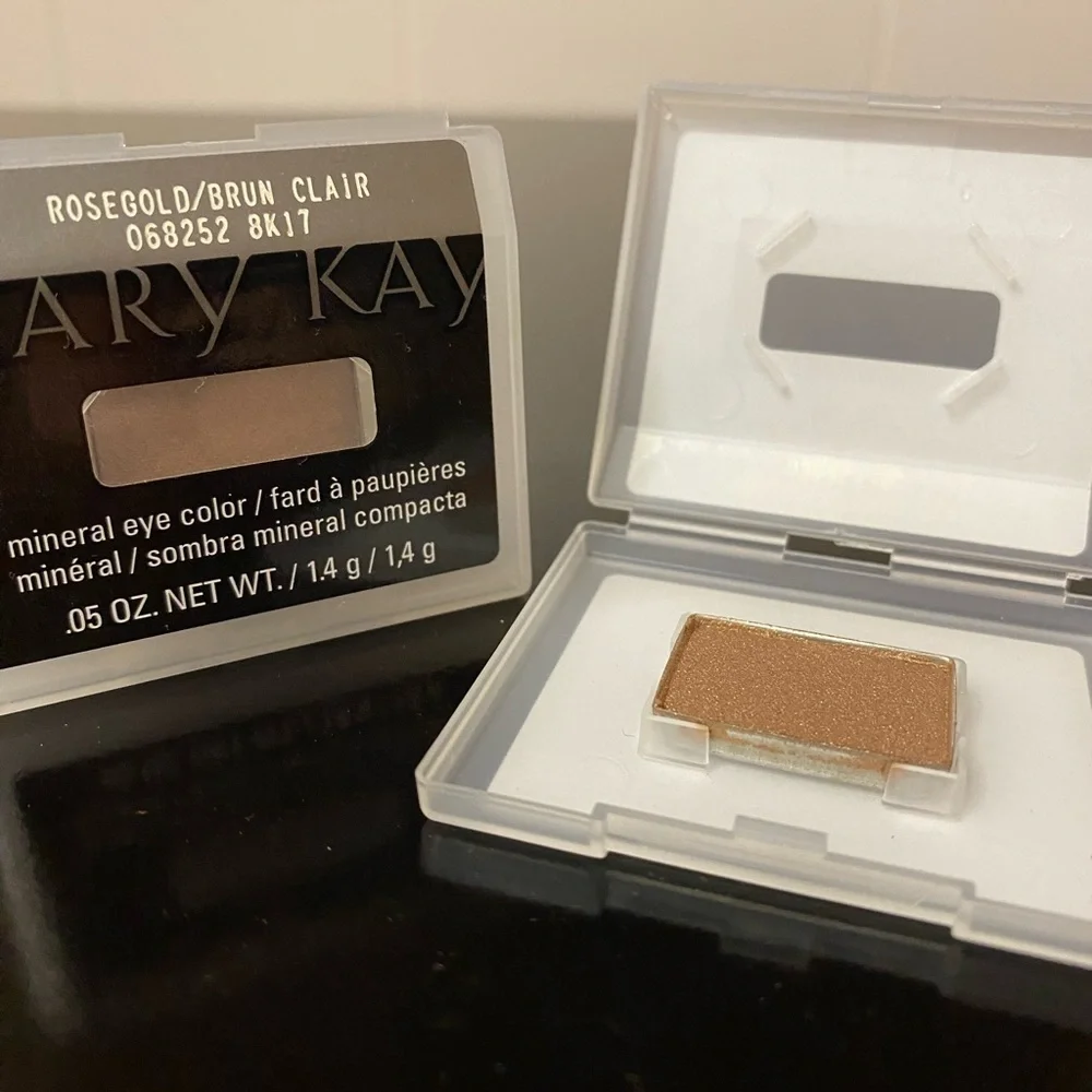 Rose Gold Mary Kay Mineral Eye Color